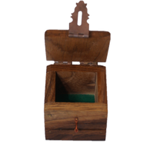 Load image into Gallery viewer, Ring Box (wood) by Premium Magic - Make Small Objects Appear or Vanish Easily!