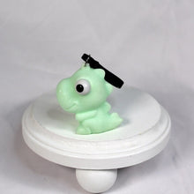 Load image into Gallery viewer, Pop-Out Action Keychains - Giggle or Scream In Enjoyment With This Keychain!