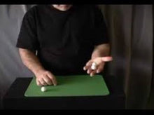 Load image into Gallery viewer, 3 Ball Routine With Online Instructions by Danny Archer - Great Close-Up Magic!