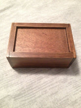 Load image into Gallery viewer, Vanishing Box - Rattle Box - Make Small Coins and Other Objects Vanish!