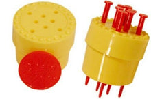 Load image into Gallery viewer, Spiked Coin - A Coin Placed Inside A Box Is Penetrated With Spikes - Easy To Do!