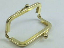 Load image into Gallery viewer, Purse Frames - Famous Utility For Sponge Balls And Close Up Coin Magic