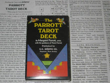Load image into Gallery viewer, Parrot Tarot Card Deck - Seemingly Tell The Future With This Colorful Card Deck