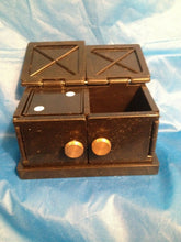 Load image into Gallery viewer, Miracle Mini Die Box - Die Vanishes And Reappears At Will - Mini Die Box Miracle