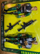 Load image into Gallery viewer, Army Command Strike Team - 2 Pack of Poseable Figures and Weapons!
