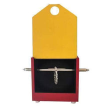 Load image into Gallery viewer, Bangle Tangle - Stage Size Version of the Kennard Mystery Box! - Easy To Do!