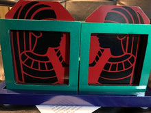 Load image into Gallery viewer, Split Die Box With Tray - Die Vanishes And Reappears At Will - A Classic of Magic That's Easy To Do!