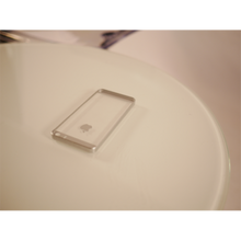 Load image into Gallery viewer, iClear Gold (DVD and Gimmicks) by Shin Lim for Use With iPhone 5 and 5s
