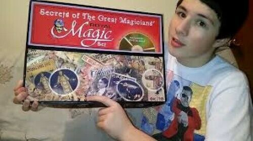 Secrets of the Great Magicians Magic Set by Royal - Over 100 Magical Effects!  Great gift!